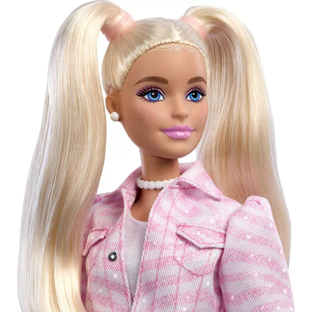 Barbie Deluxe Style Doll #9 with Pink Denim Jacket, Skirt & Accessories thumbnail