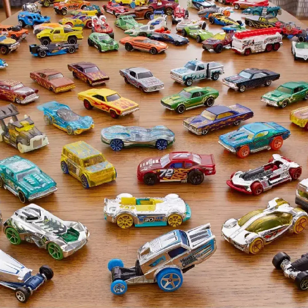 Hot Wheels 20 Car Gift Pack (Styles May Vary) H7045 thumbnail