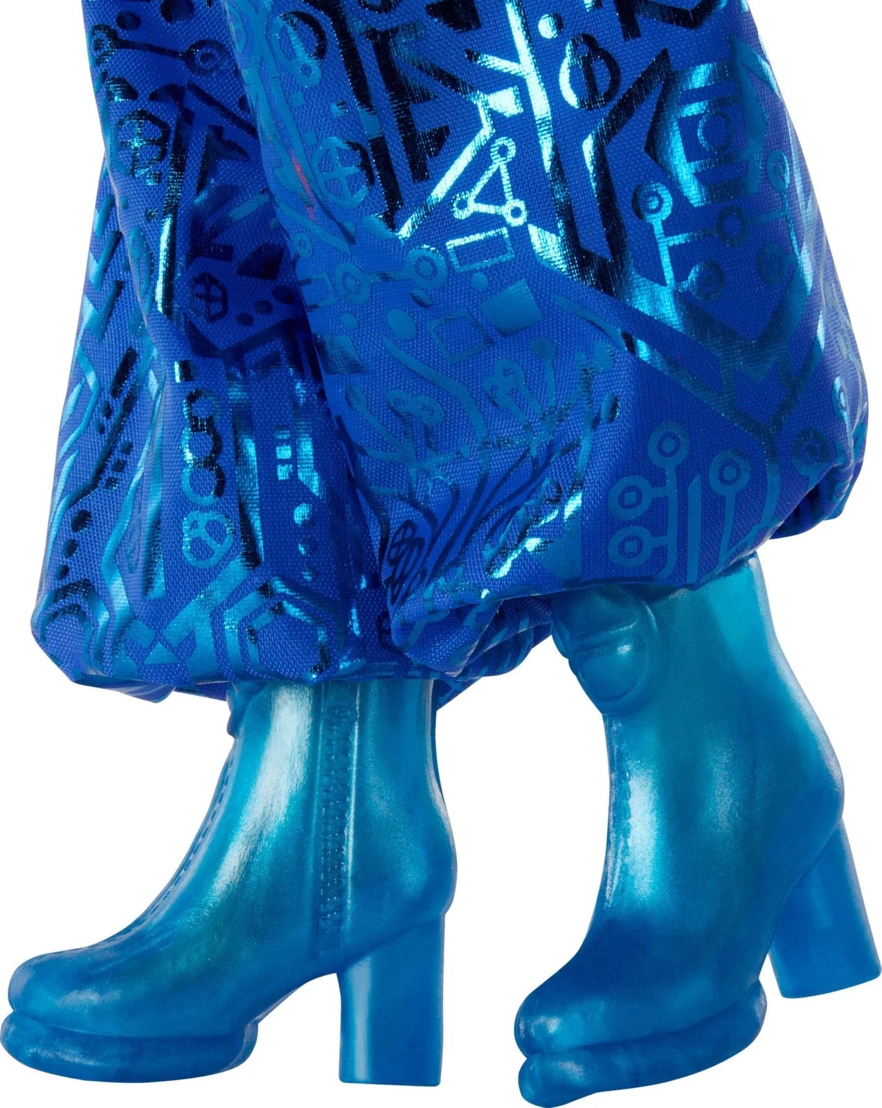 Disney Zombies 4: Dawn Of The Vampires Addison Wells Doll with Fashionable Outfit, Accessories, and Collector-Quality Design thumbnail