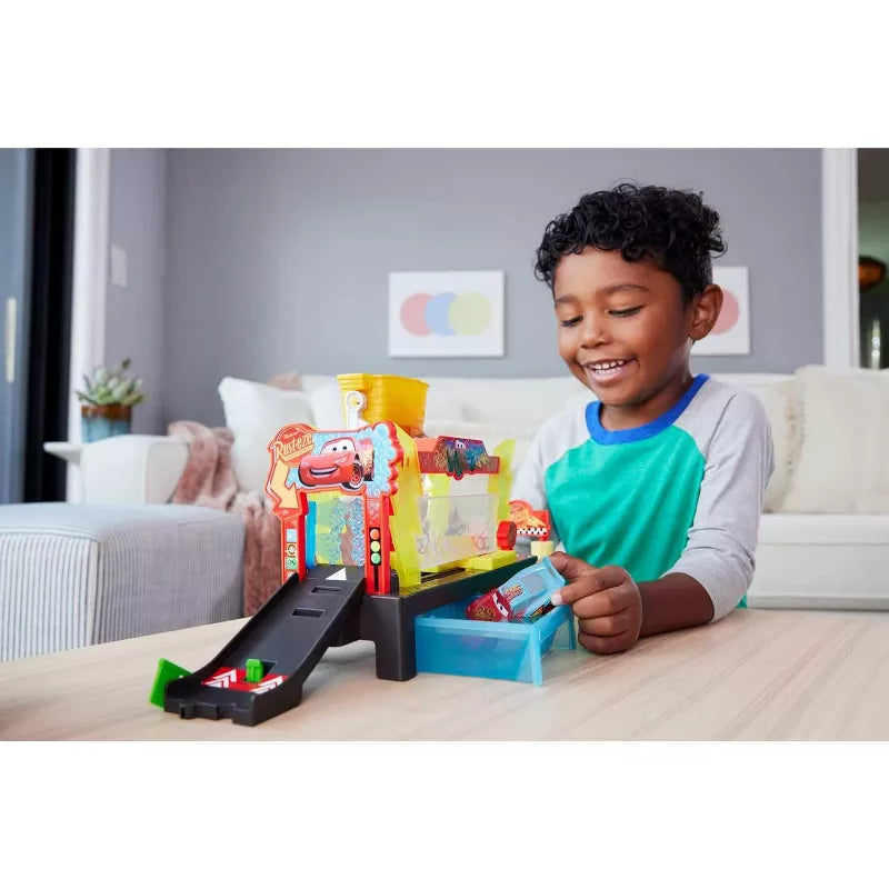 Disney and Pixar Cars Color Changers Race Ready Car Wash Playset thumbnail