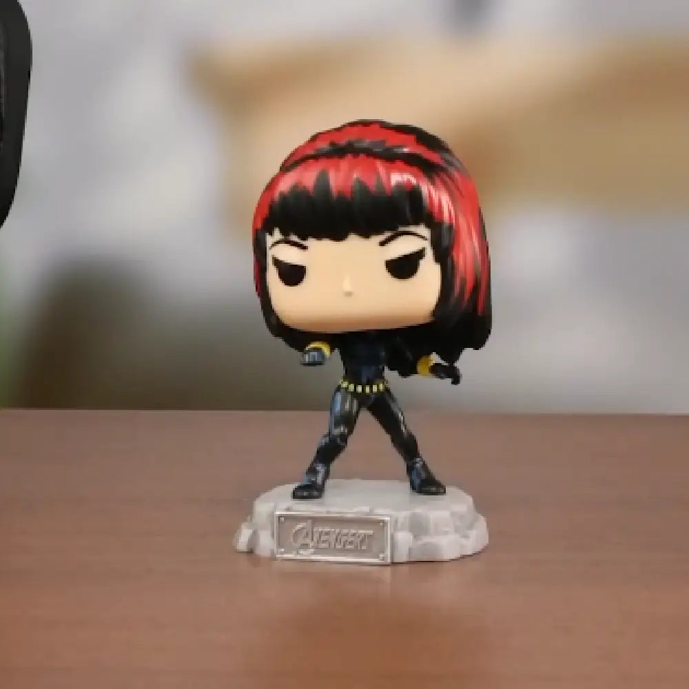 Funko Pop! & Pin The Avengers:  Black Widow with Pin Exclusive F-70126 thumbnail