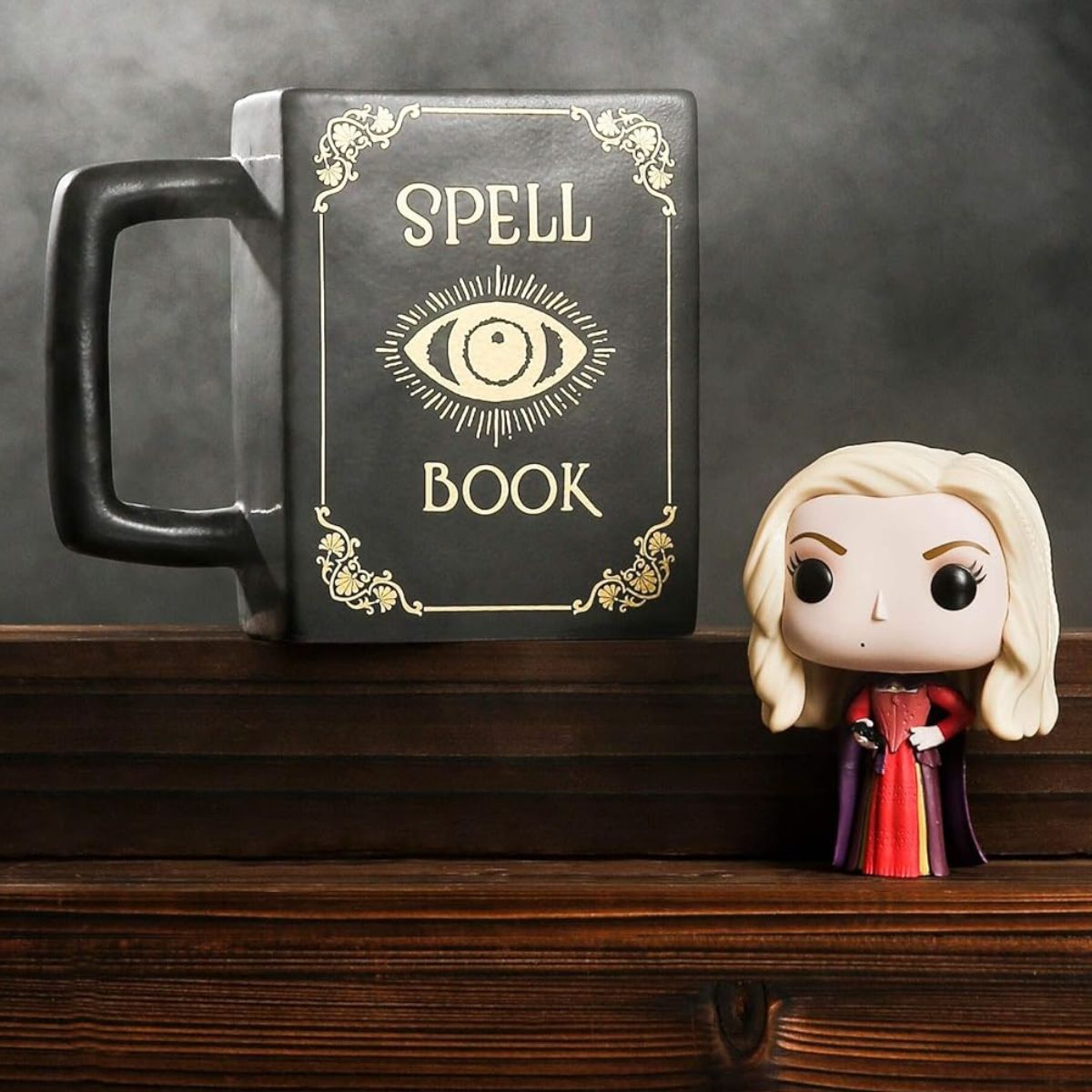 Funko Pop! Vinyl: Disney – Hocus Pocus – Sarah Sanderson with Spider Figure thumbnail