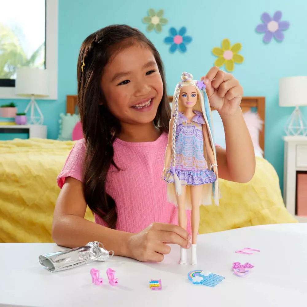 Barbie Fun & Fancy Blonde Fashion Doll with Accessories thumbnail