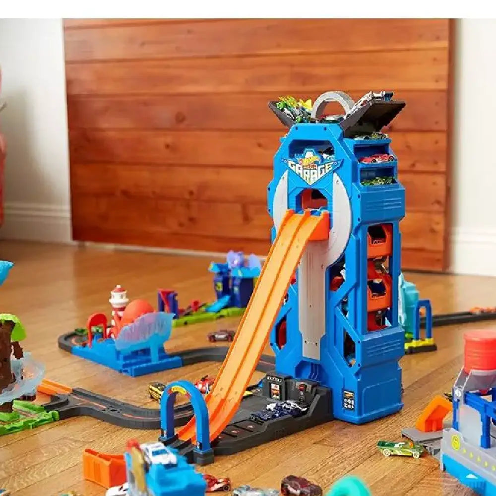 Hot Wheels Mega Garage Playset FTB68 thumbnail