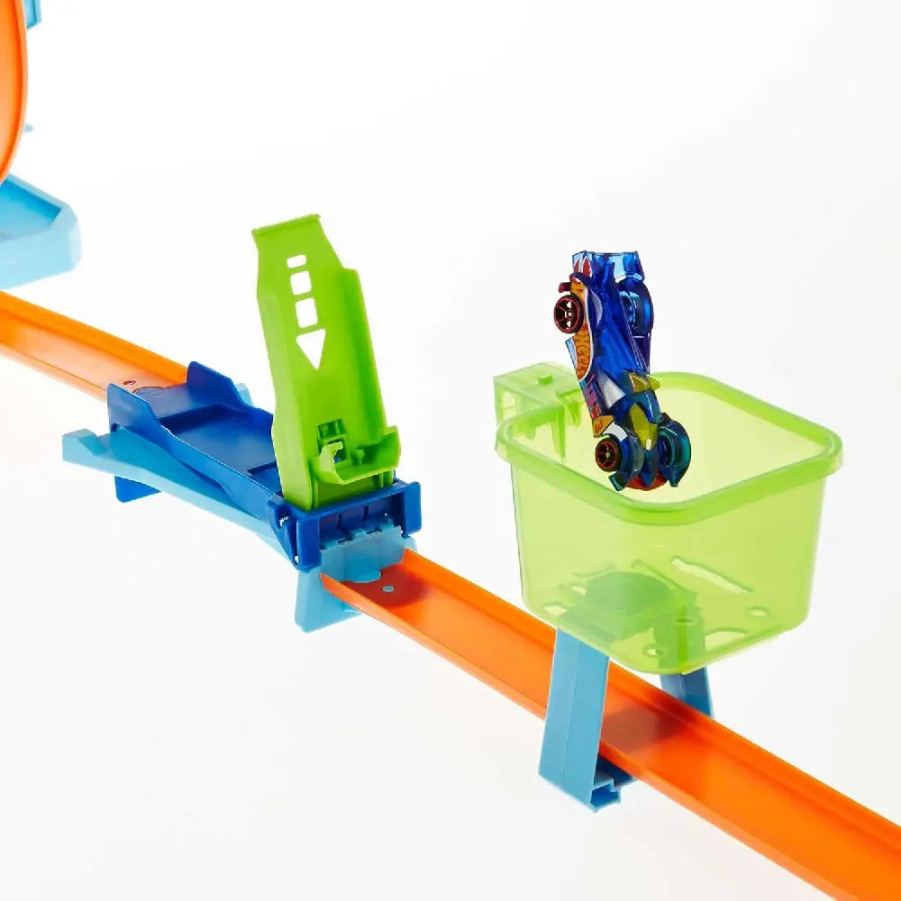 Hot Wheels Toy Car Track Set Infinity Loop Kit HMX40 thumbnail
