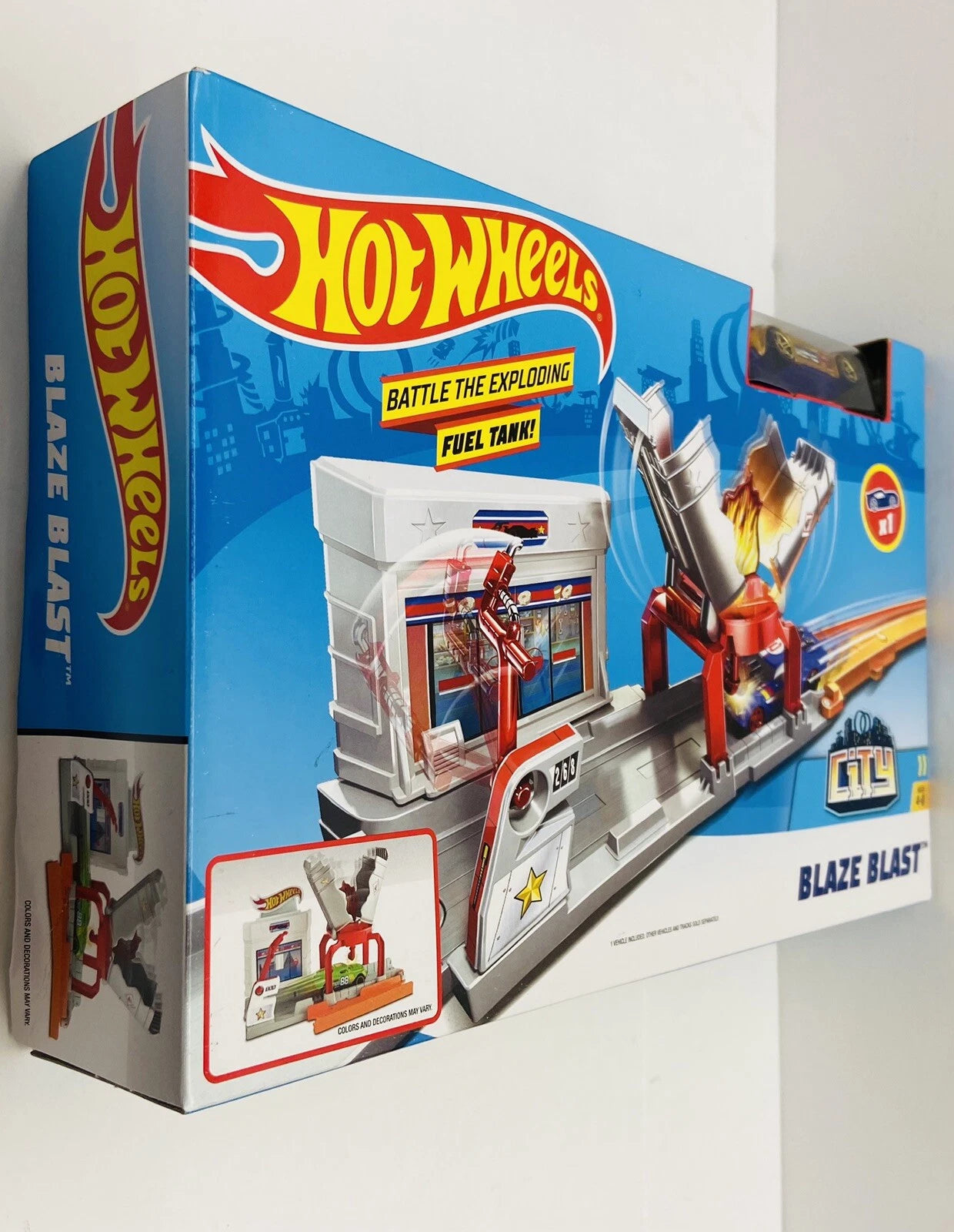 Hot Wheels Blaze Blast Playset with Track, Cars & Launch Accessories for Imaginative Racing Fun thumbnail