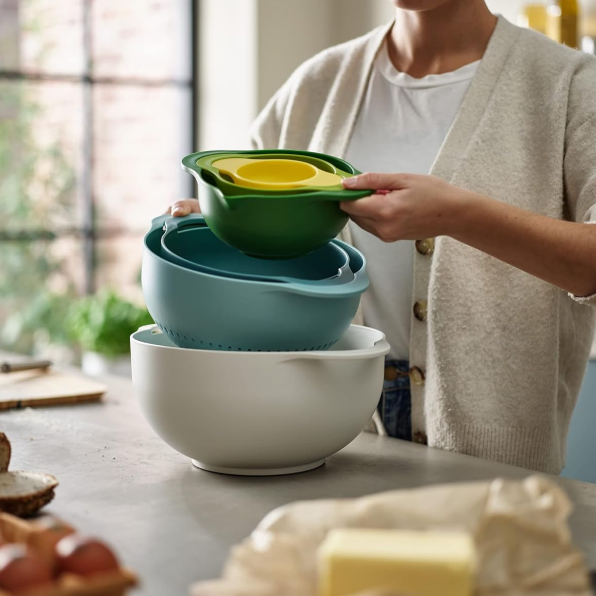 Joseph Joseph Duo Compact 6-Piece Food Prep Bowl Set, Nesting Mixing Bowls with Non-Slip Bases and Easy-Pour Design thumbnail