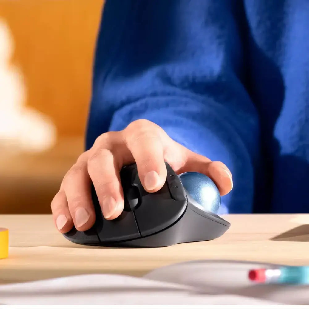 Logitech Ergo M575 Wireless Trackball thumbnail
