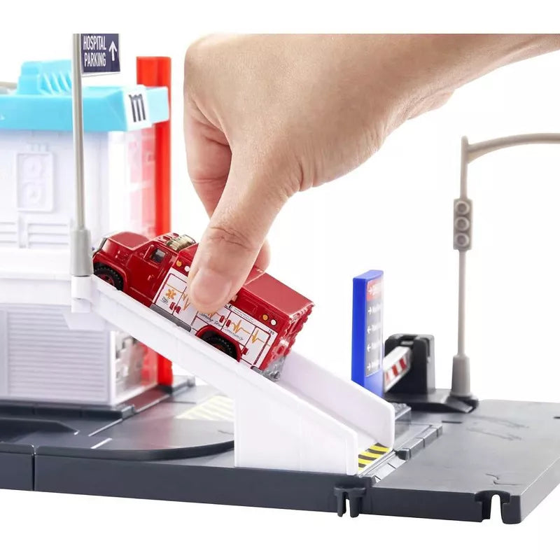 Matchbox Cars Playset, Action Drivers Helicopter Rescue with 1:64 Scale Toy Ambulance & Helicopter thumbnail