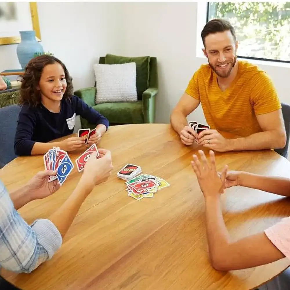 Mattel Games - UNO Deluxe Card Game Tin thumbnail