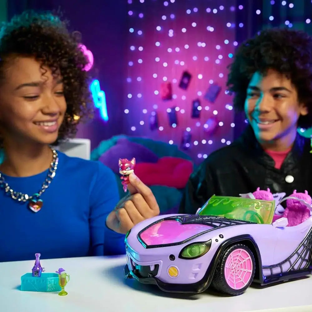 Monster High Toy Car Ghoul Mobile with Pet and Cooler HHK63 thumbnail
