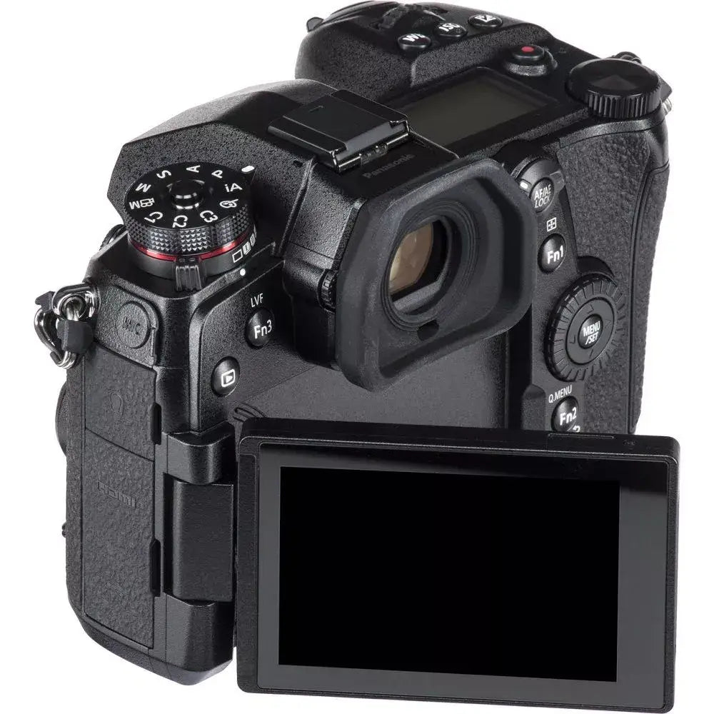 Panasonic Lumix Mirrorless Camera DC-G9 thumbnail
