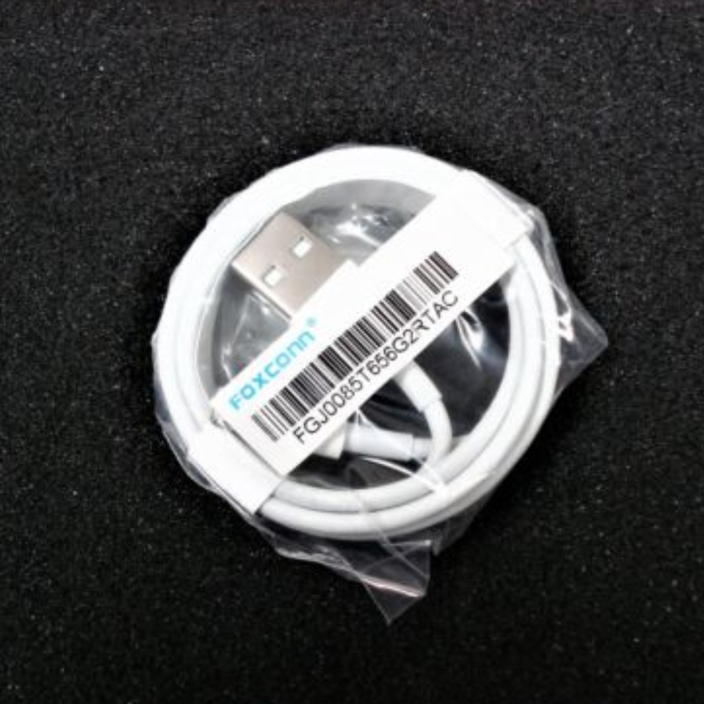 Apple iPhone 6 7 5s SE 3 ft Lightning USB Data Cable Charger OEM Genuine. Engineered for fast charging, it helps reduce wait time by powering your device swiftly. MD818ZM/A thumbnail