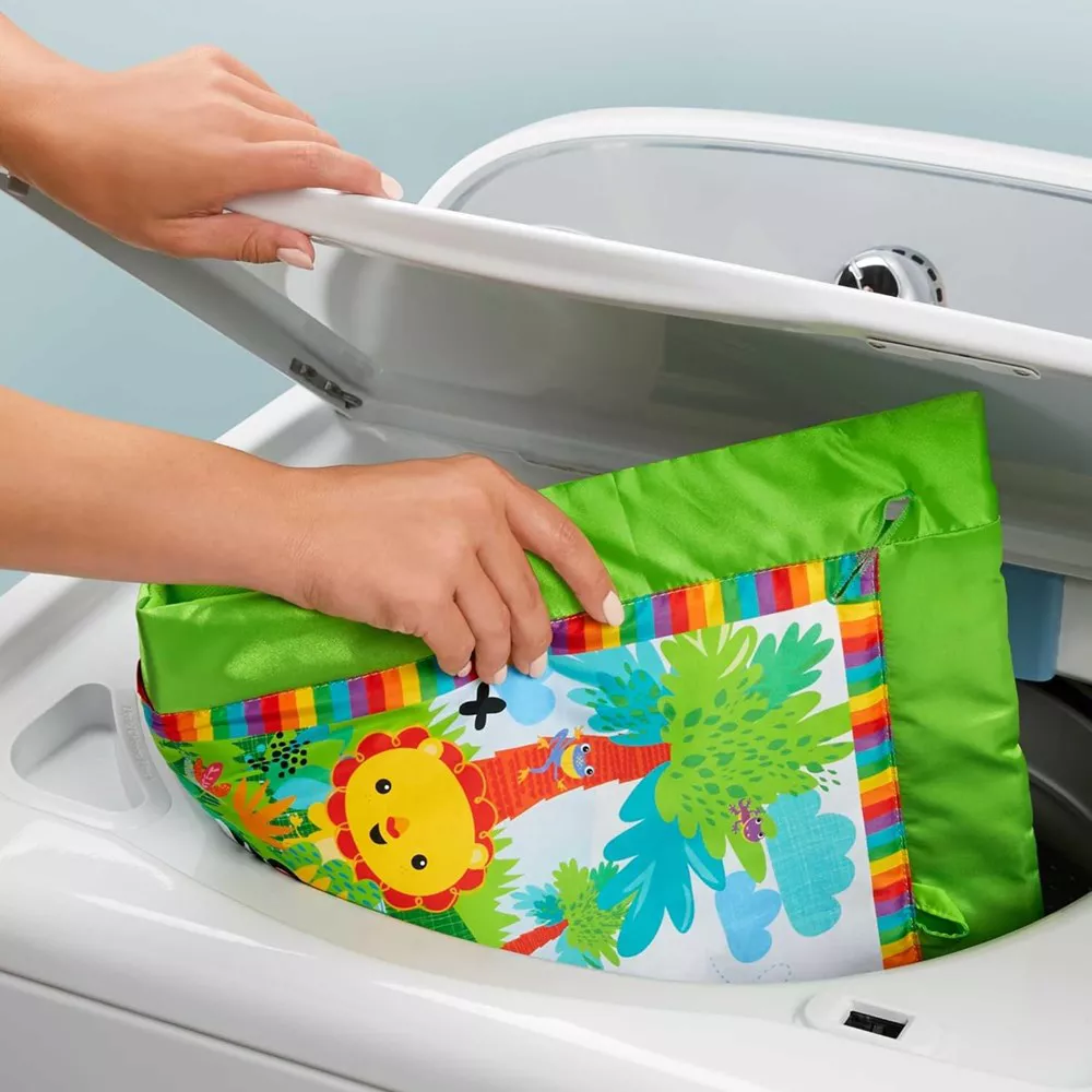 Fisher-Price Playmat Rainforest Music & Lights Deluxe Gym FPM23 thumbnail